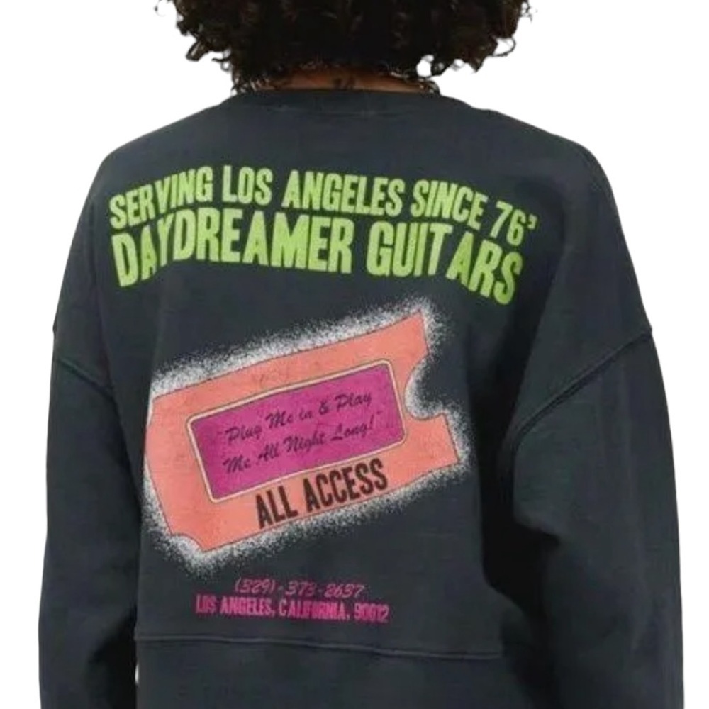 Daydreamer Retro Streetwear Guitar Cropped Sweatshirt Size 2X NWT - Picture 2 of 13